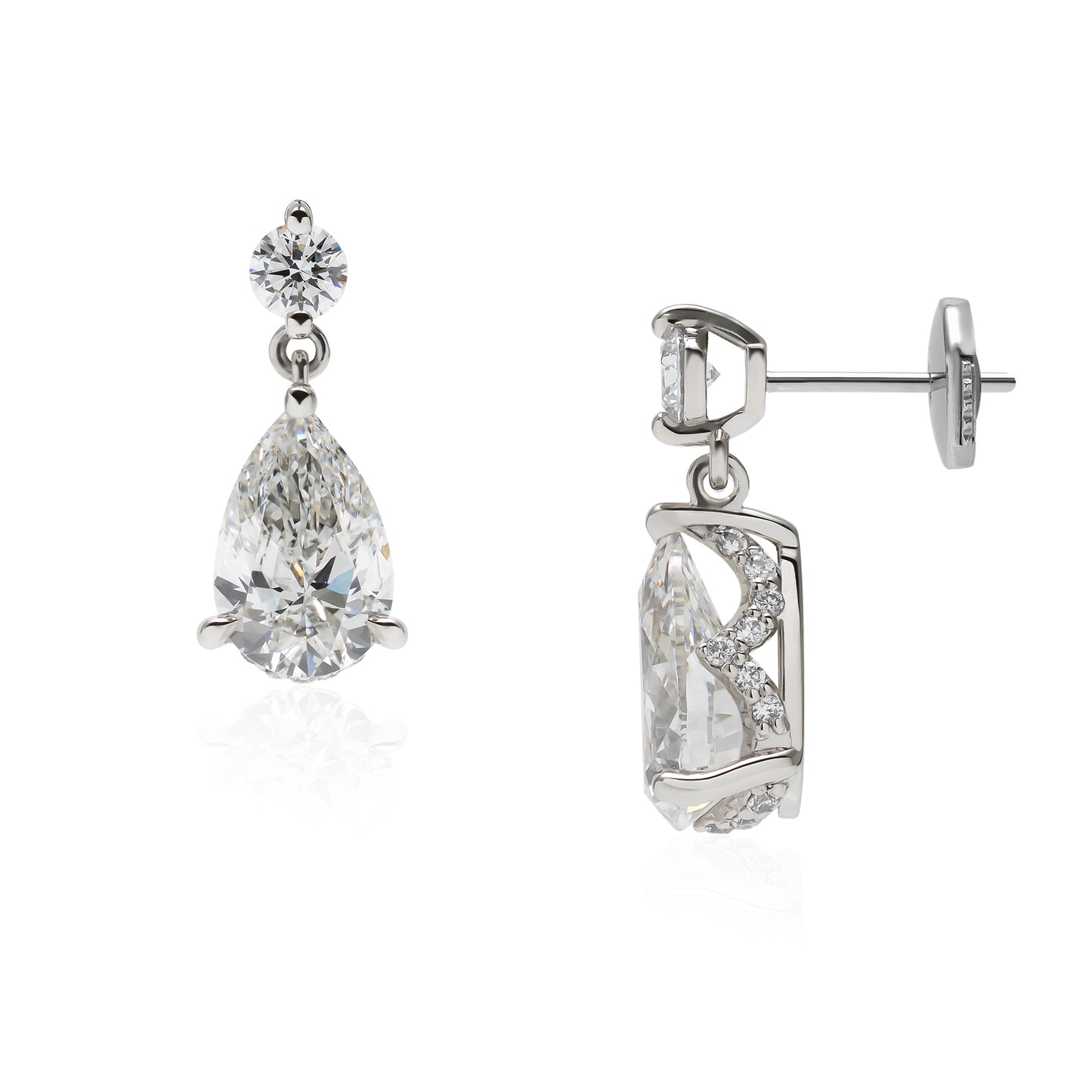 ペアシェイプピアス／１ctダイヤモンド（トータル２ct）