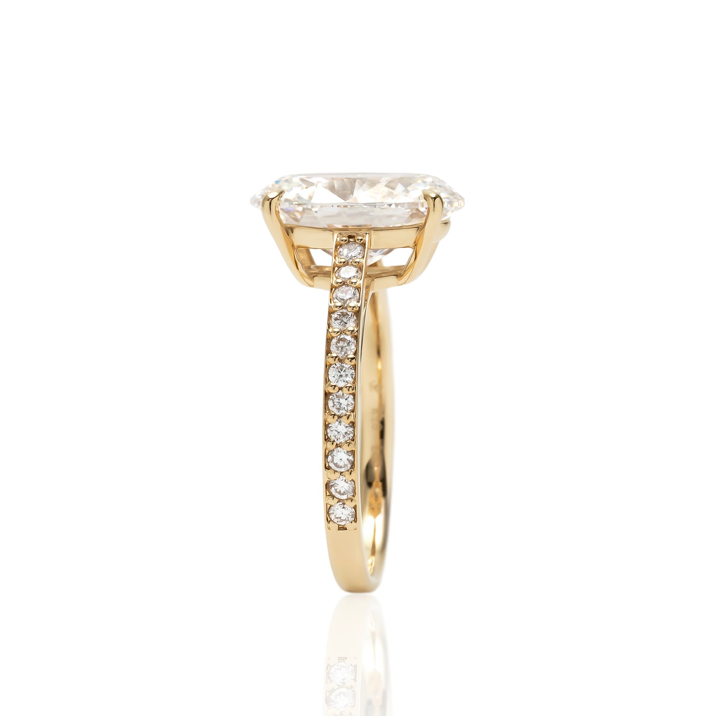 ３ctオーバルリング / ハーフエタニティ