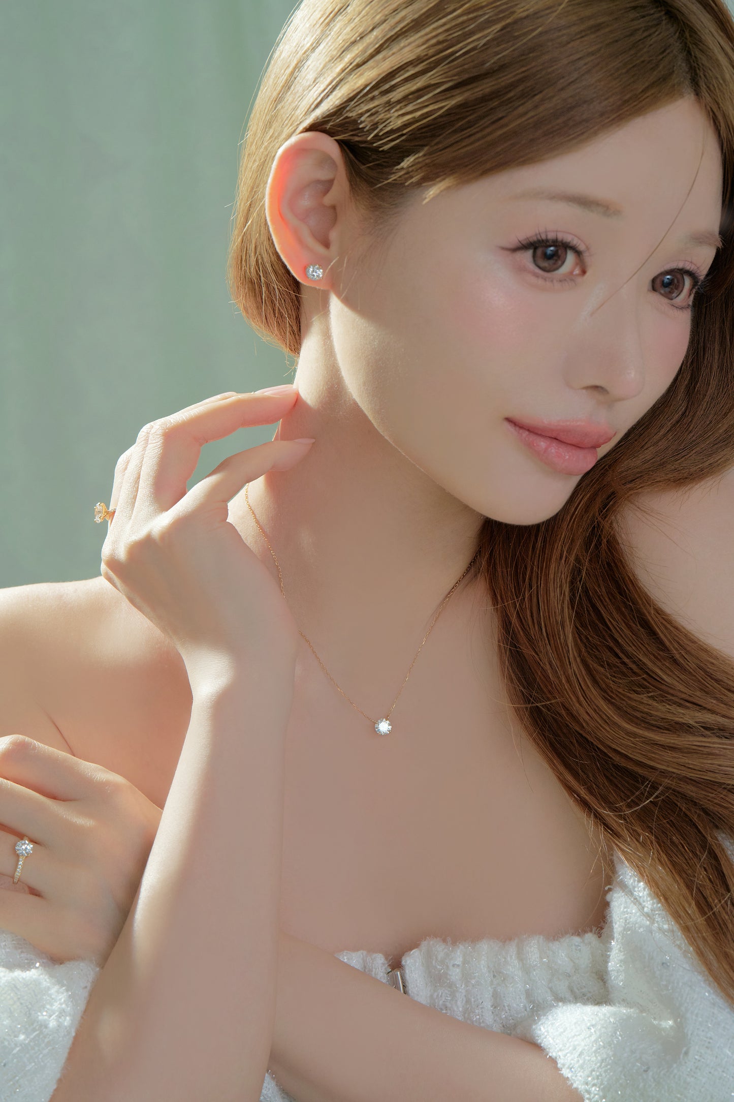 ラウンドピアス／１ctダイヤモンド（トータル２ct）