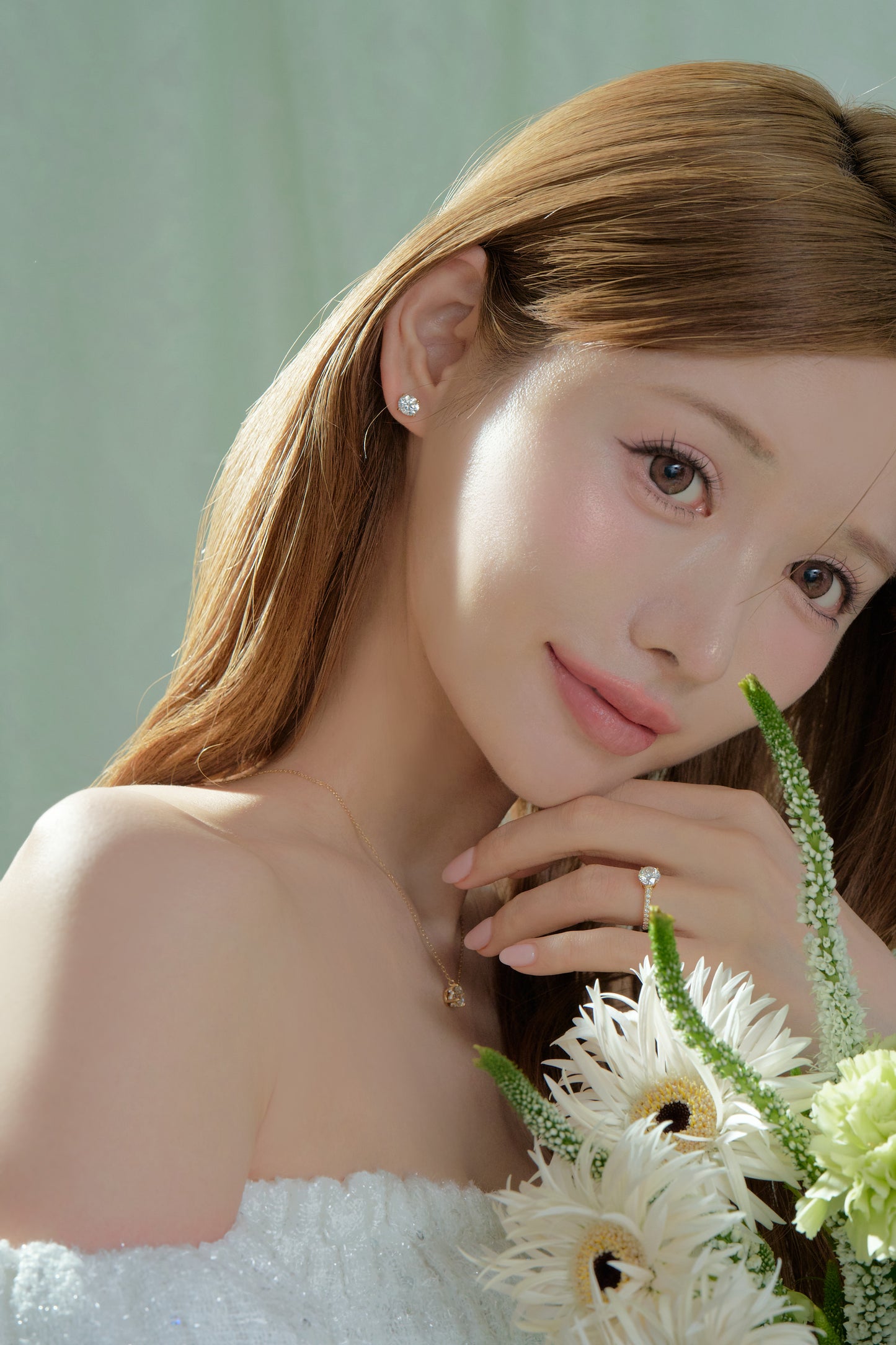 ラウンドピアス／１ctダイヤモンド（トータル２ct）