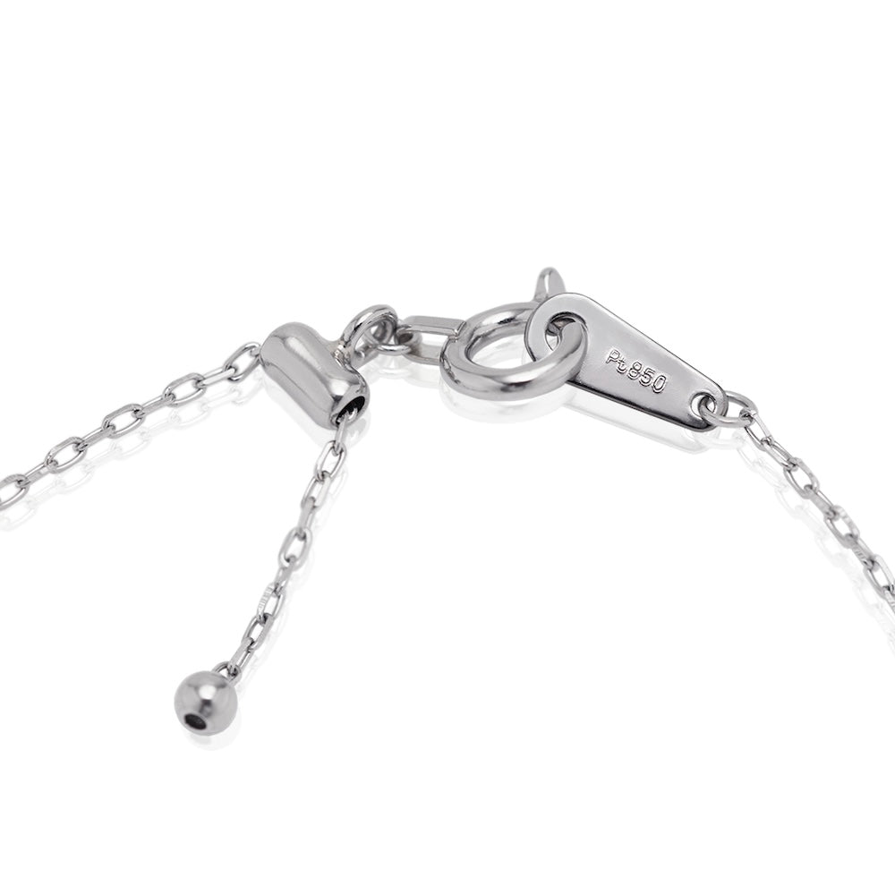 ３ctダイヤモンド／ペアシェイプネックレス